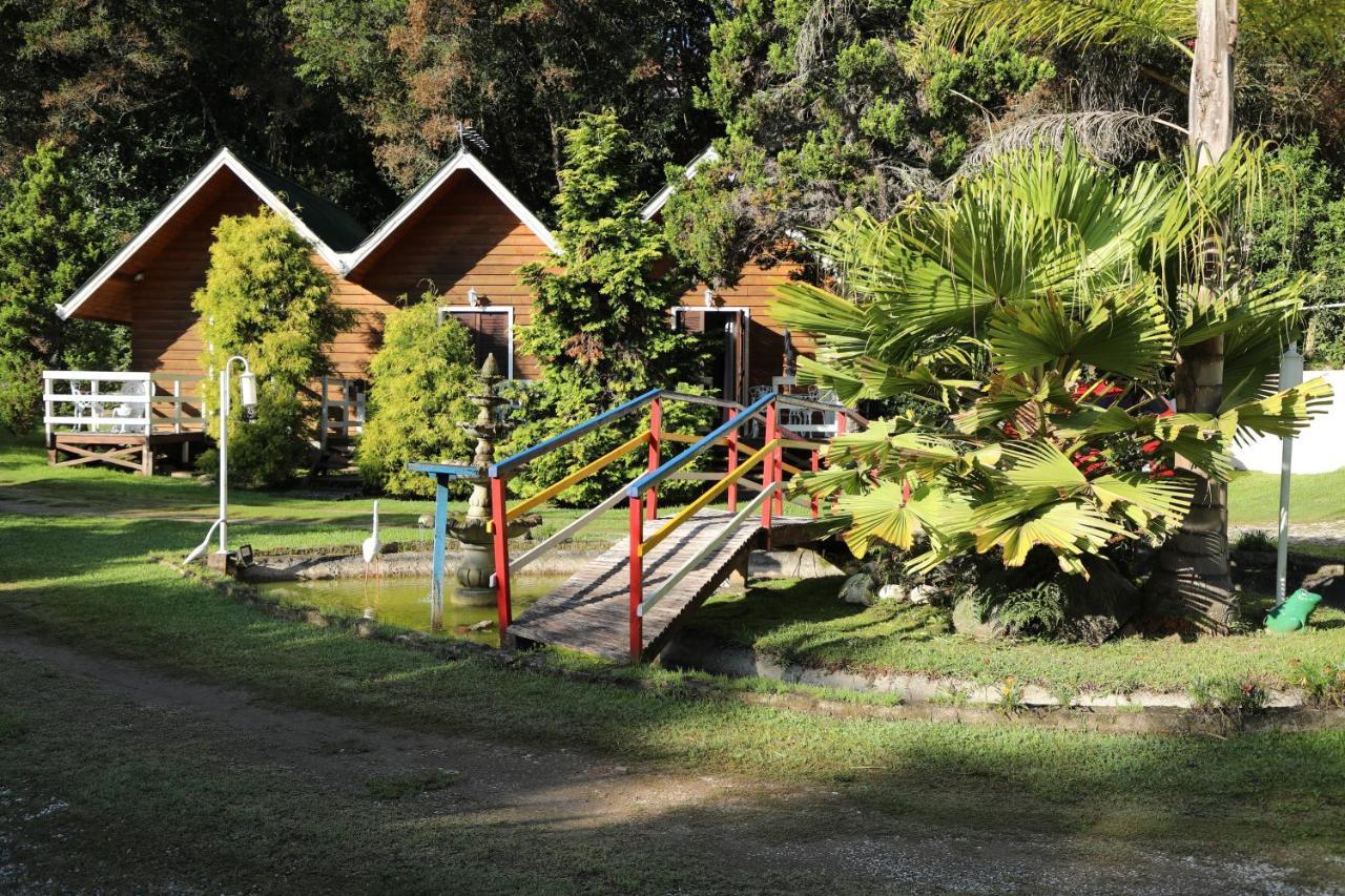 Bed and Breakfast Casa Do Papai Campos do Jordão Exterior foto